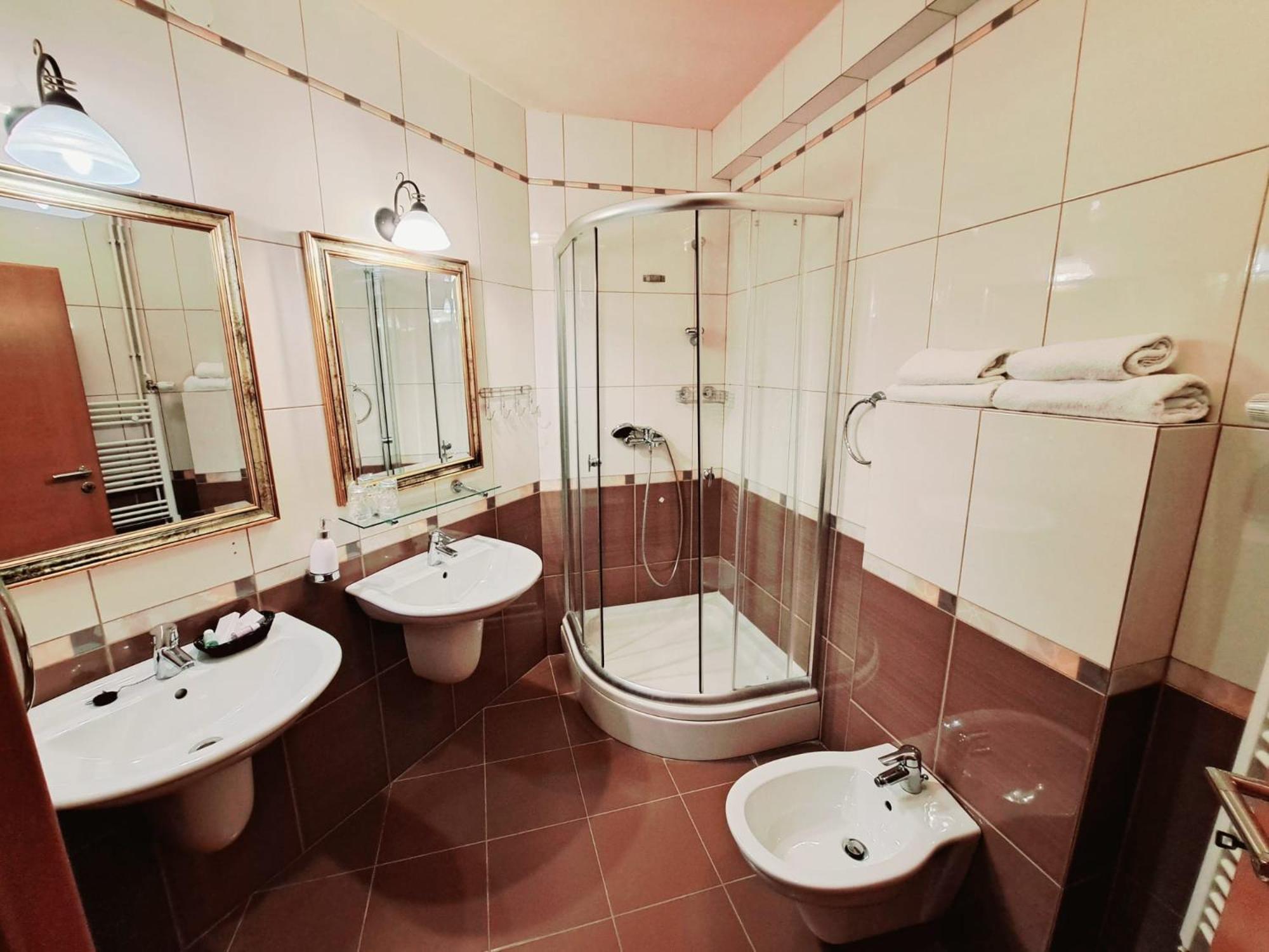 Hotel Livadic Samobor Ngoại thất bức ảnh